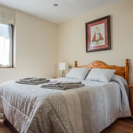 Apartamentos La Cortina Onís Eksteriør bilde
