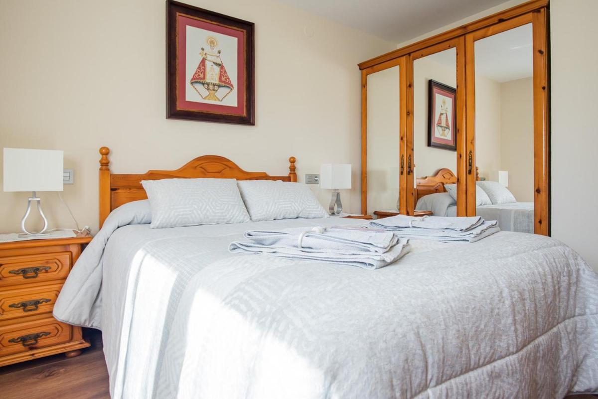 Apartamentos La Cortina Onís Eksteriør bilde