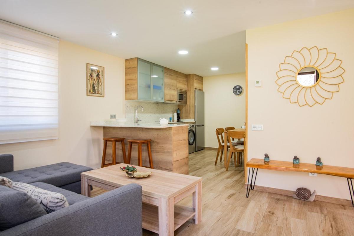 Apartamentos La Cortina Onís Eksteriør bilde